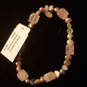 Rose quartz and freshwater pearl bracelet